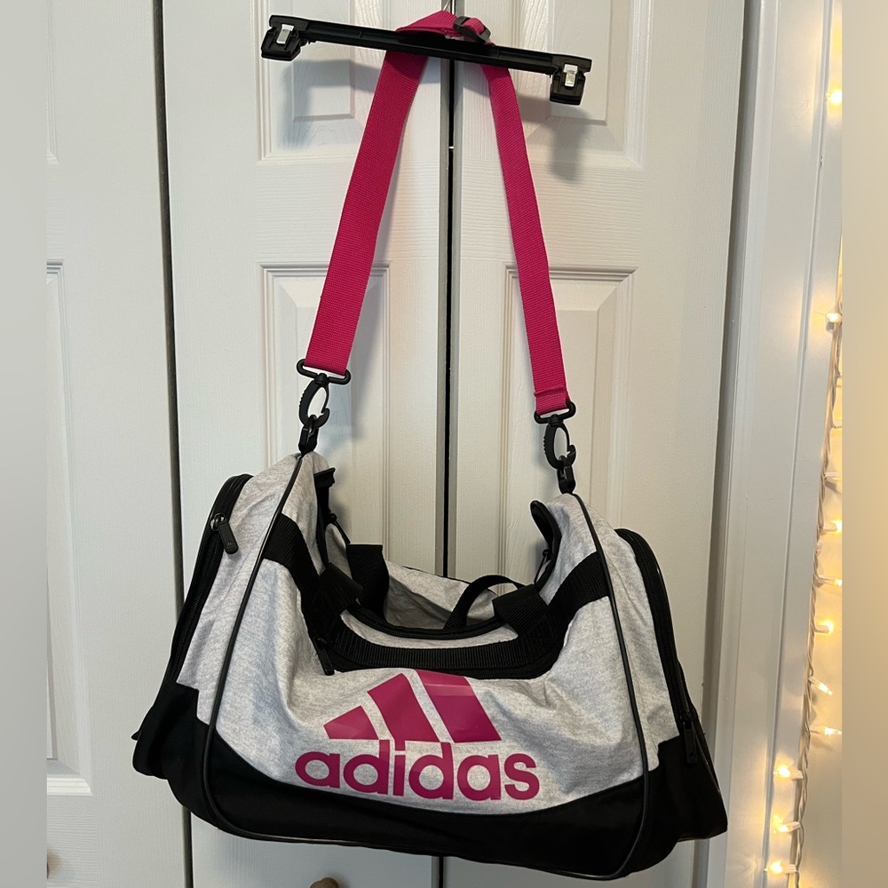 Medium size adidas travel bag